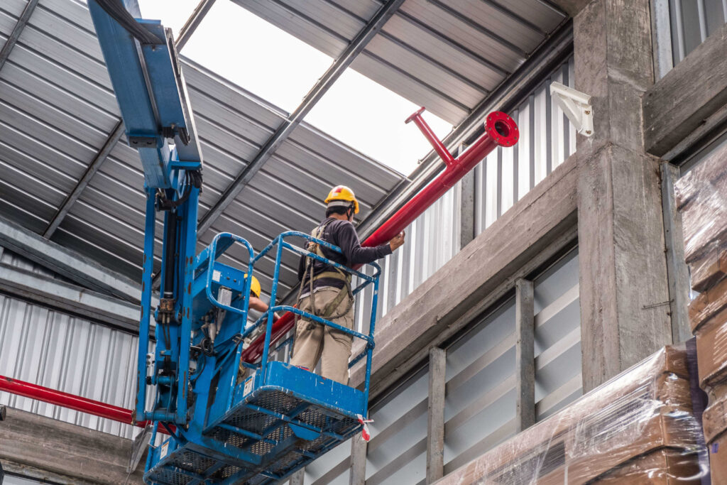 Install,Fire,Sprinkler,System.,In,The,Industrial,Plant,,Pipe,Assembly,
